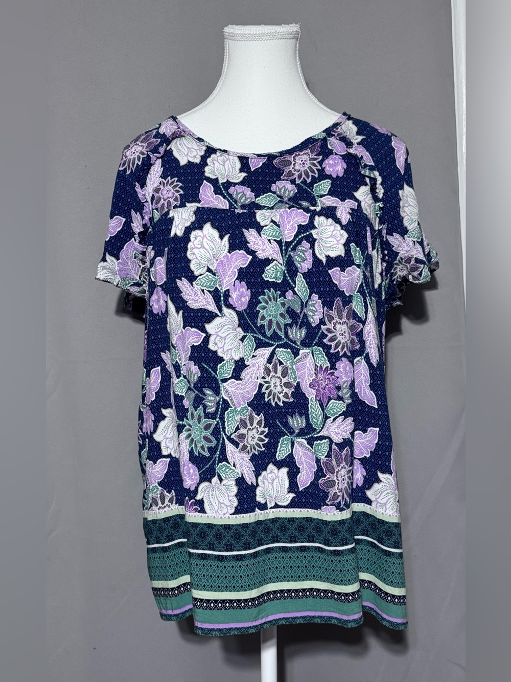 St. John's Bay Navy & Purple Floral Short Sleeve Blouse with Lavender & Mint